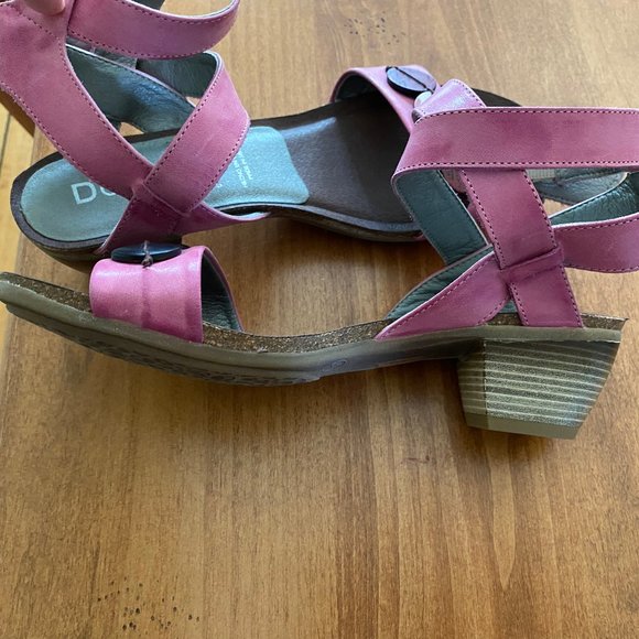 Dorking pink leather ankle strap sandals 37  (US 7) - Picture 6 of 6